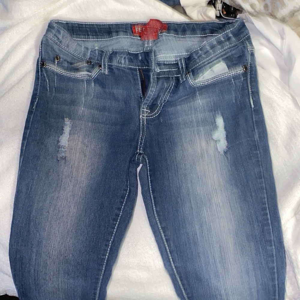 Jeans - Picture 2 of 3